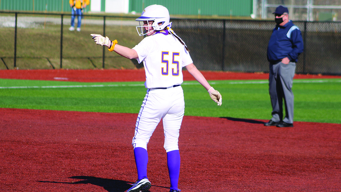 No. 14 Tigers Roll Past Huntington