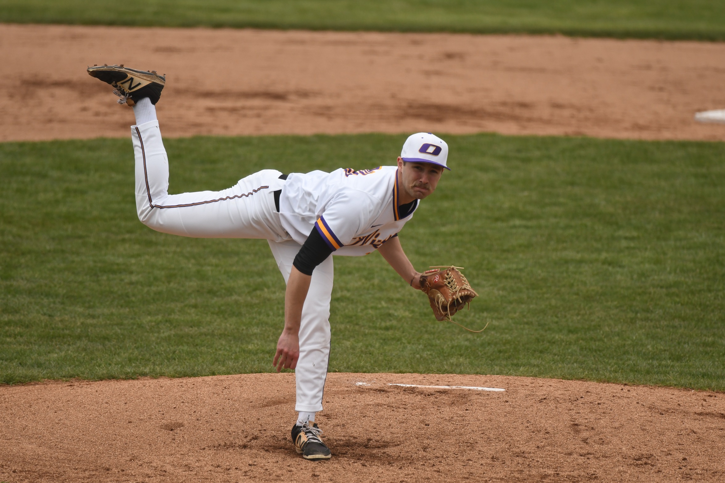 TIGERS SWEEP DOUBLEHEADER AT BETHEL (TENN.)
