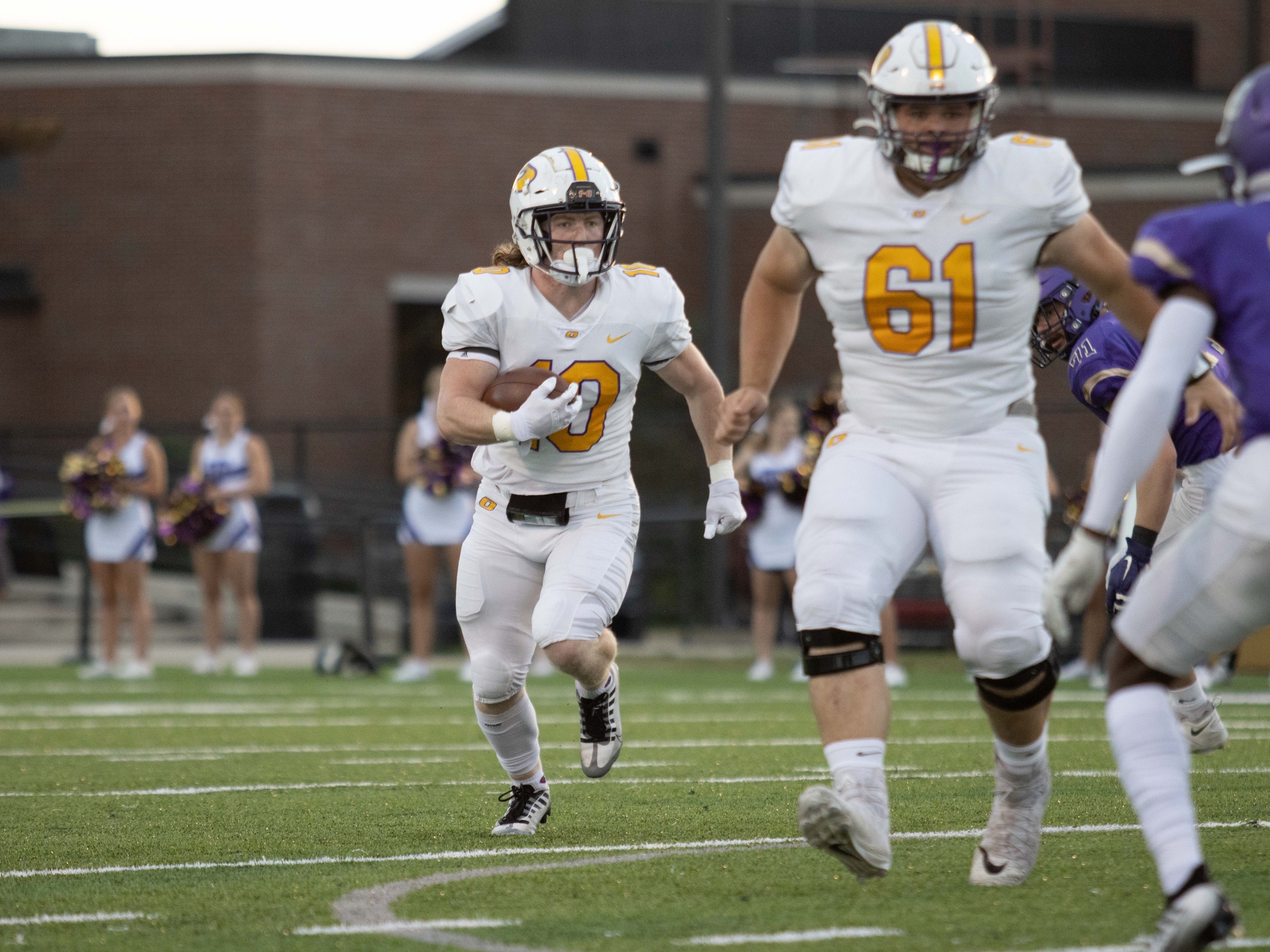 TIGERS HOLD OFF SPARTANS TO PICK UP SECOND-STRAIGHT ROAD WIN