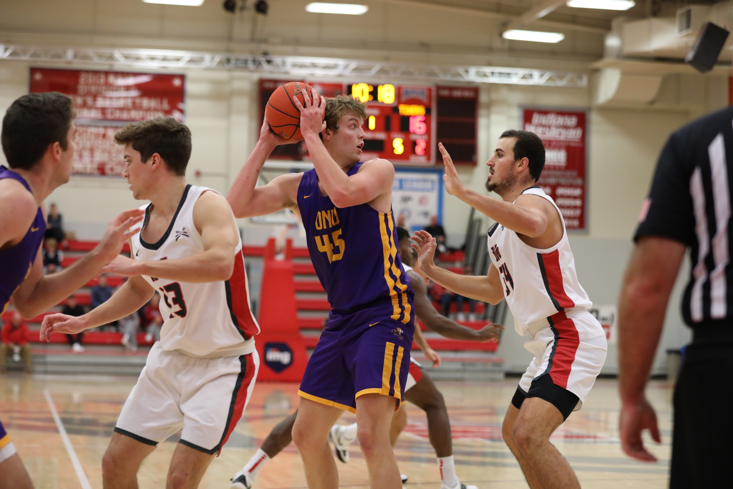Photo Credit: Indiana Wesleyan University Department of Sports Information