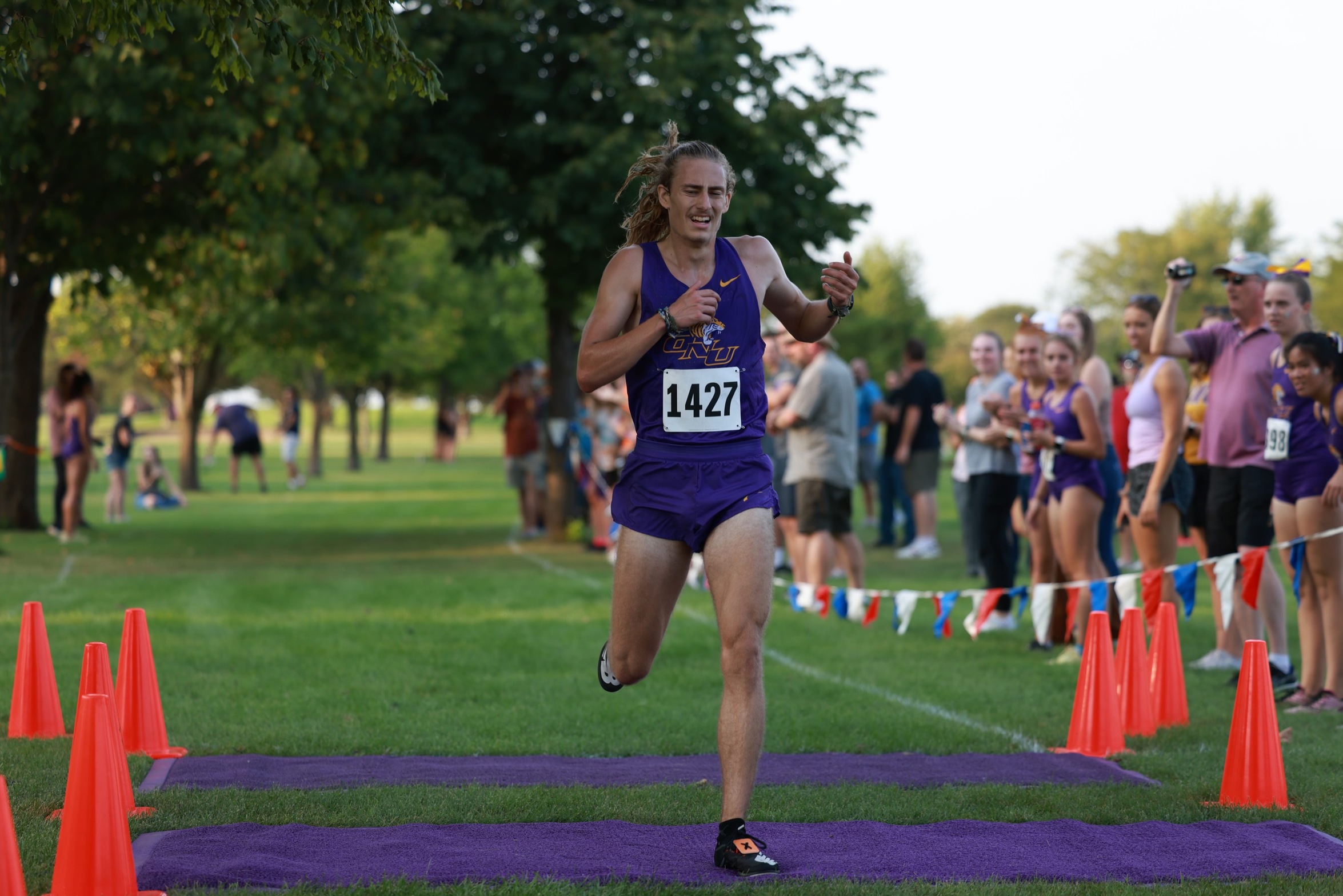 TIGERS TAKE FIRST PLACE AT MIDWEST CLASSIC